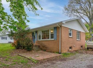 105 E Brown St, Dale, IN 47523