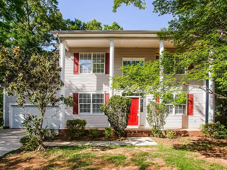 234 Kendra Dr SW — Photo 1