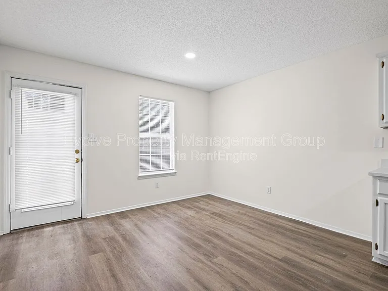 7187 Gazebo Dr — Photo 7