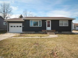 614 N 20th St, Clarinda, IA 51632