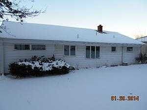 2nd image of 115 Cypress St