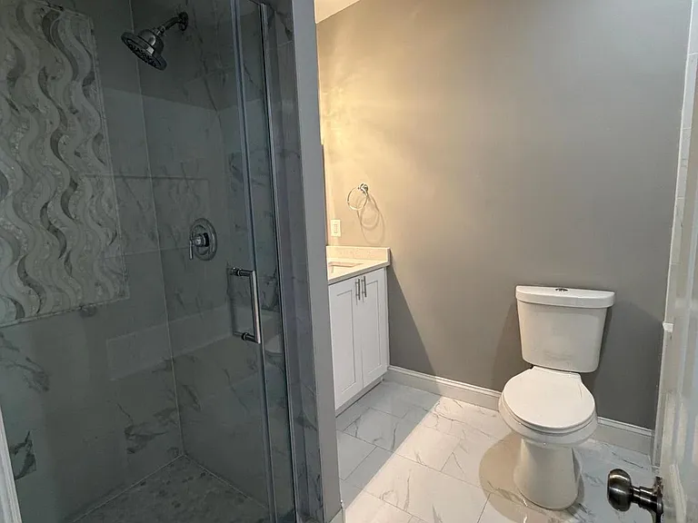 3423 Lindenwood Dr — Photo 8