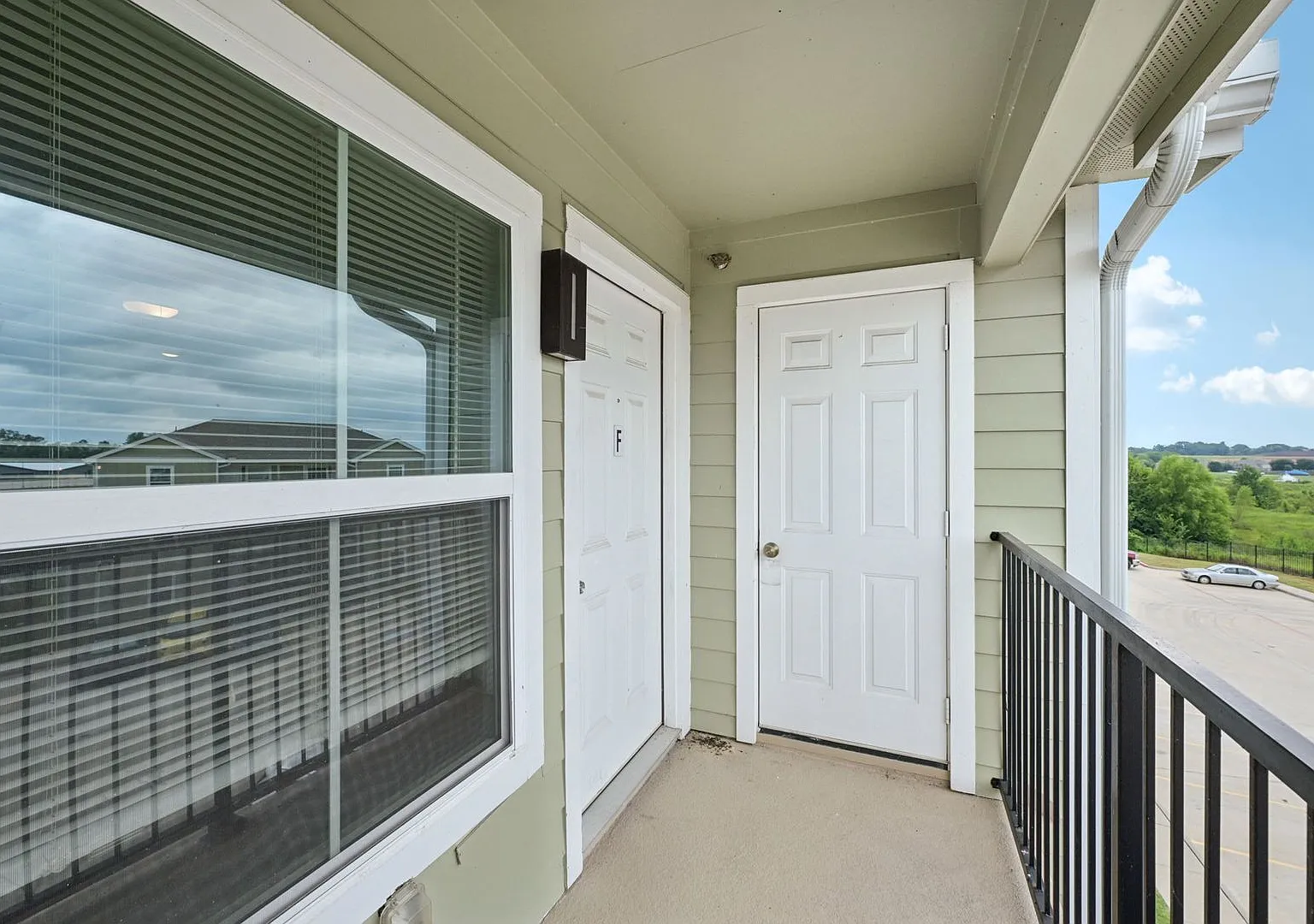 Eagles Nest Apartment Homes — Photo 3