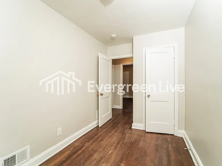 8624 Oak Rd — Photo 11