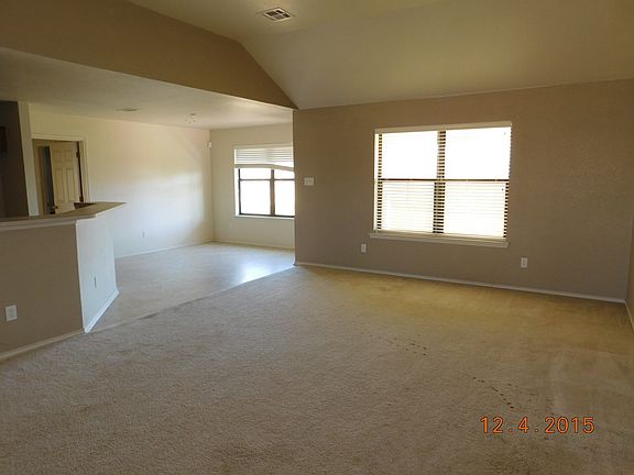 4th image of 2208 Boyd Dr