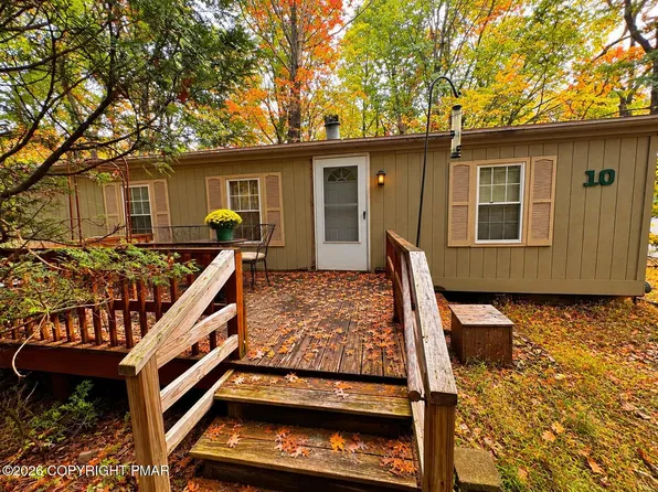 10 Gail Dr, White Haven, PA 18661