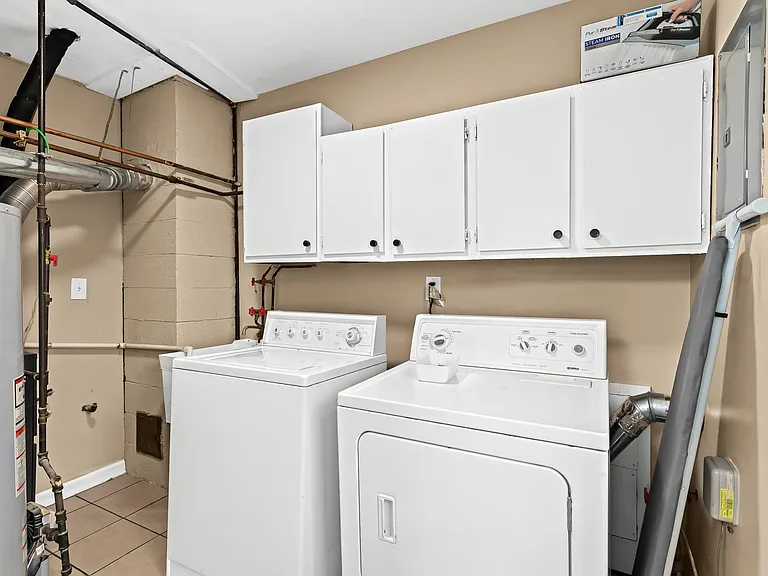 1019 E Hayes Ave — Photo 22