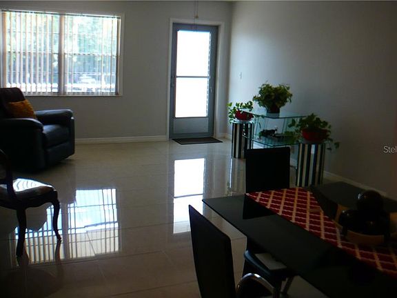 4th image of 2011 58th Ave N APT 22