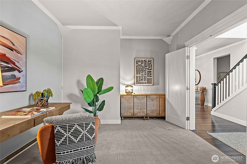 3rd image of 19538 136th Street E