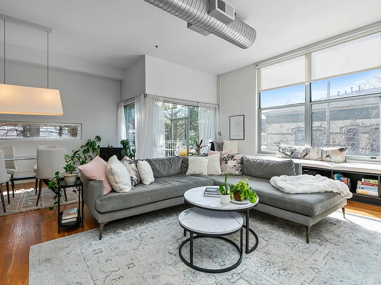 15 Waddell St NE #205 — Photo 9