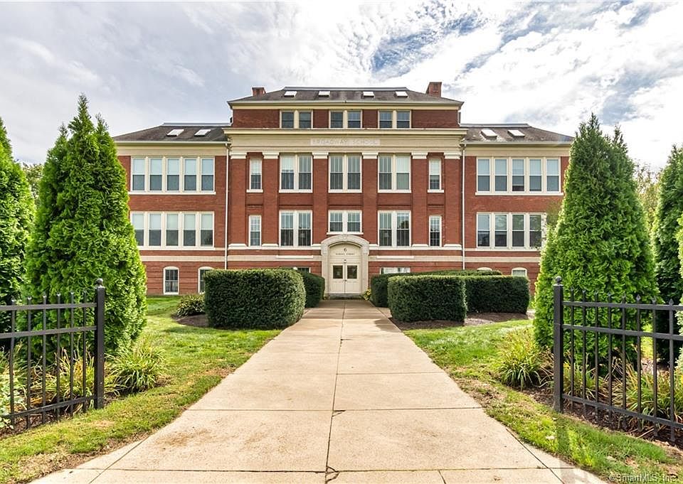 1st image of 6 School St (mystic) #20
