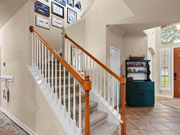 5th image of 2545 Melville Ln
