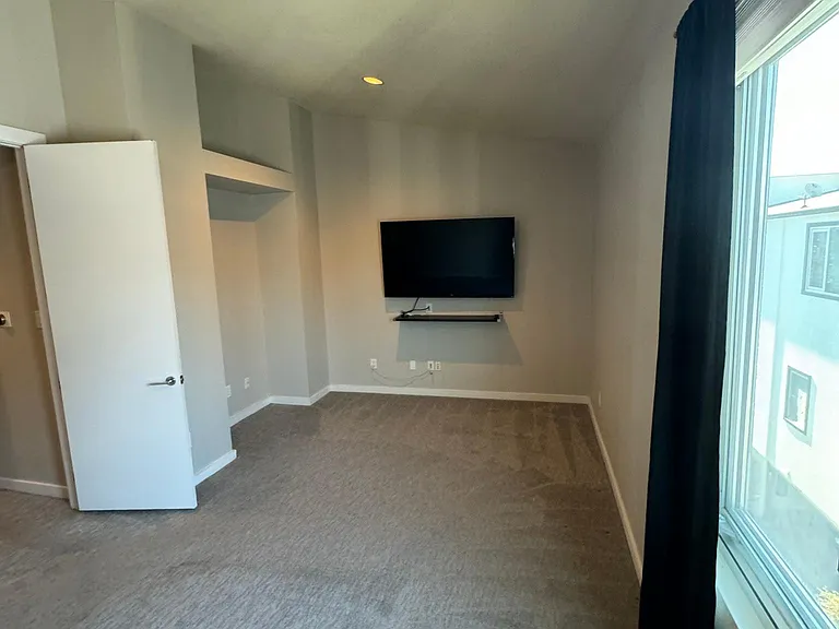 708 Colten James Ln — Photo 13