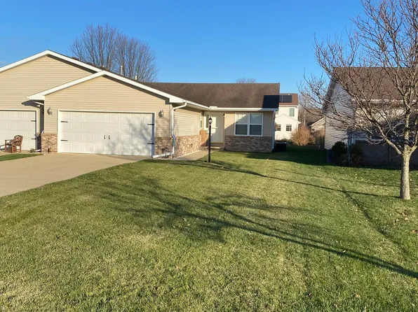 704A Phlox Dr, Savoy, IL 61874