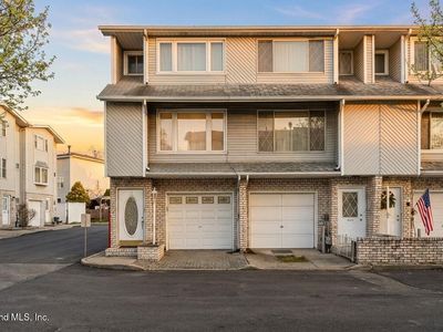 5 Vogel Ln, Staten Island, NY, 10314