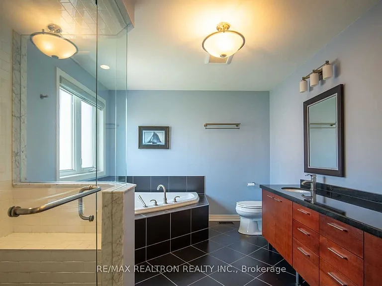 18 Ravine Edge Dr — Photo 18