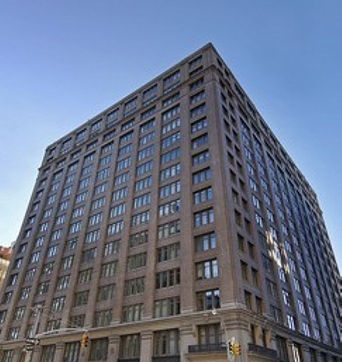 1st image of 252 7th Ave APT 15B