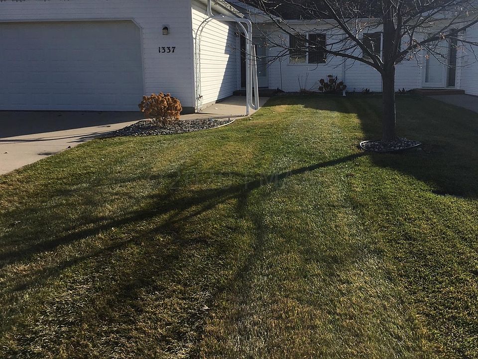 1st image of 1337 32nd St S