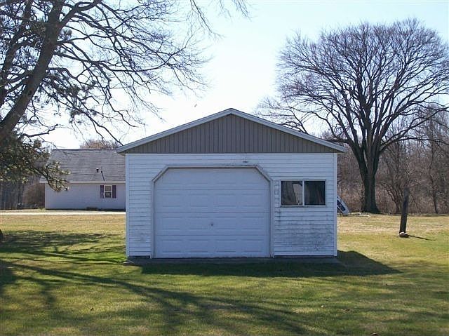 2nd image of 3617 Donna Dr