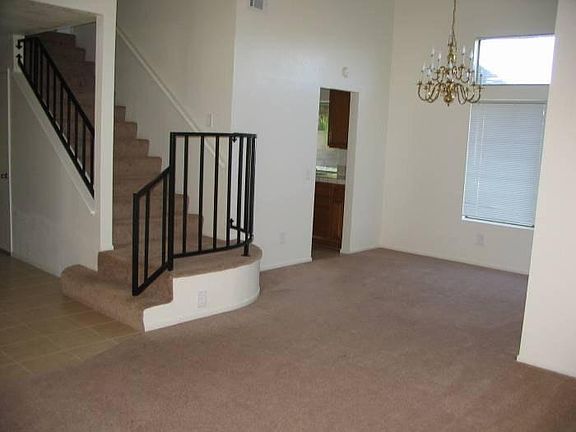 Dining & Family Room