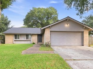 5327 Enchanted Timbers Dr, Humble, TX 77346