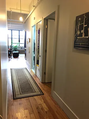 Rented by City Vista Inc | media 8