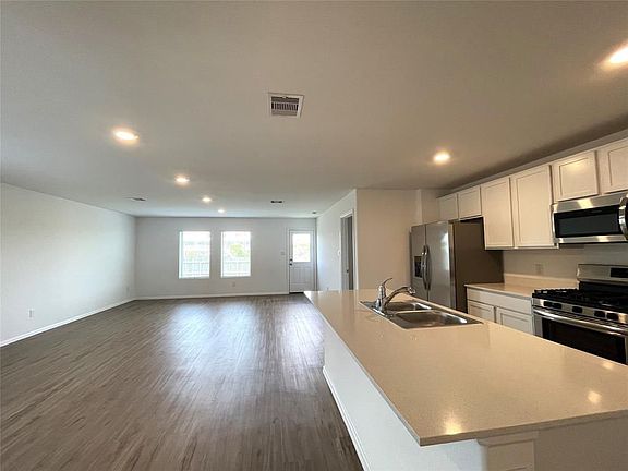 4th image of 780 Delany Cv CT