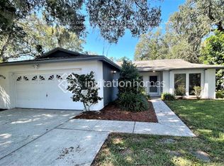 14734 Oak Vine Dr, Lutz, FL 33559
