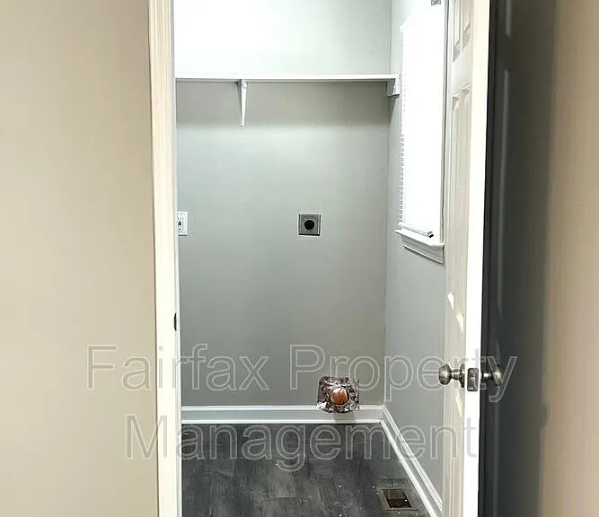 1112 E Lawson St #B — Photo 15