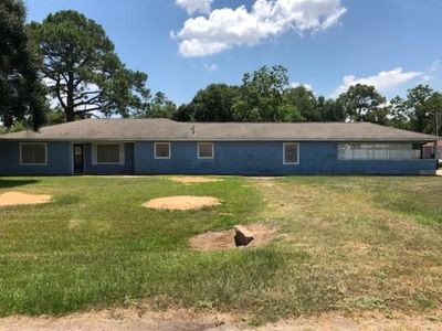 191 Lakeview 2 Rd, El Campo, TX, 77437