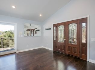 3681 Fredonia Dr, Los Angeles, CA 90068