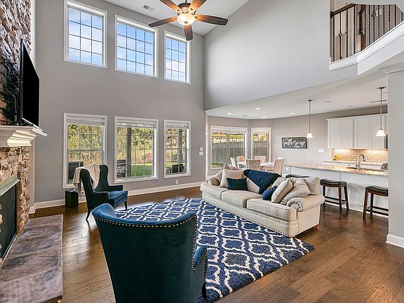 3rd image of 10525 Boulder Springs Ln