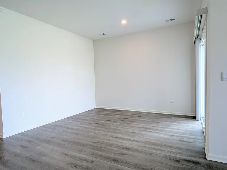 1194 Wood Lily Ln — Photo 6