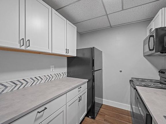 2nd image of 1261 Parkway Ave APT 17