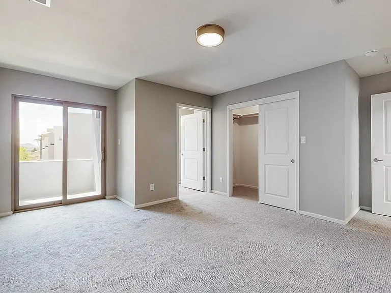 4547 Villa Loma Ln NE — Photo 21