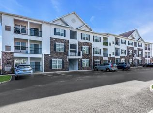 532 Tavern Rd, Monroe Township, NJ 08831