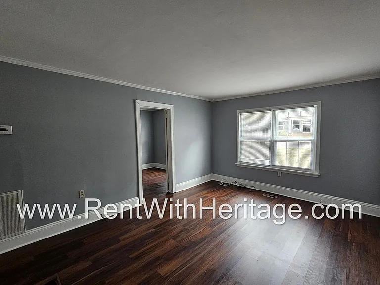 8657 Campbellton St — Photo 6