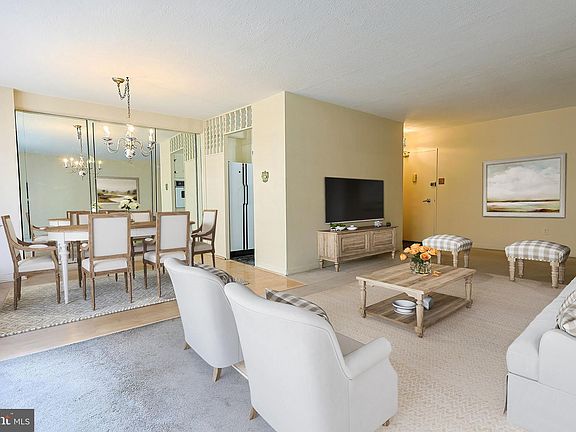 3rd image of 1900 John F Kennedy Blvd APT 1713