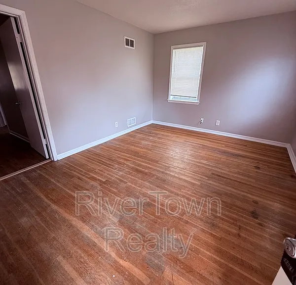 3113 Wickham Dr — Photo 8
