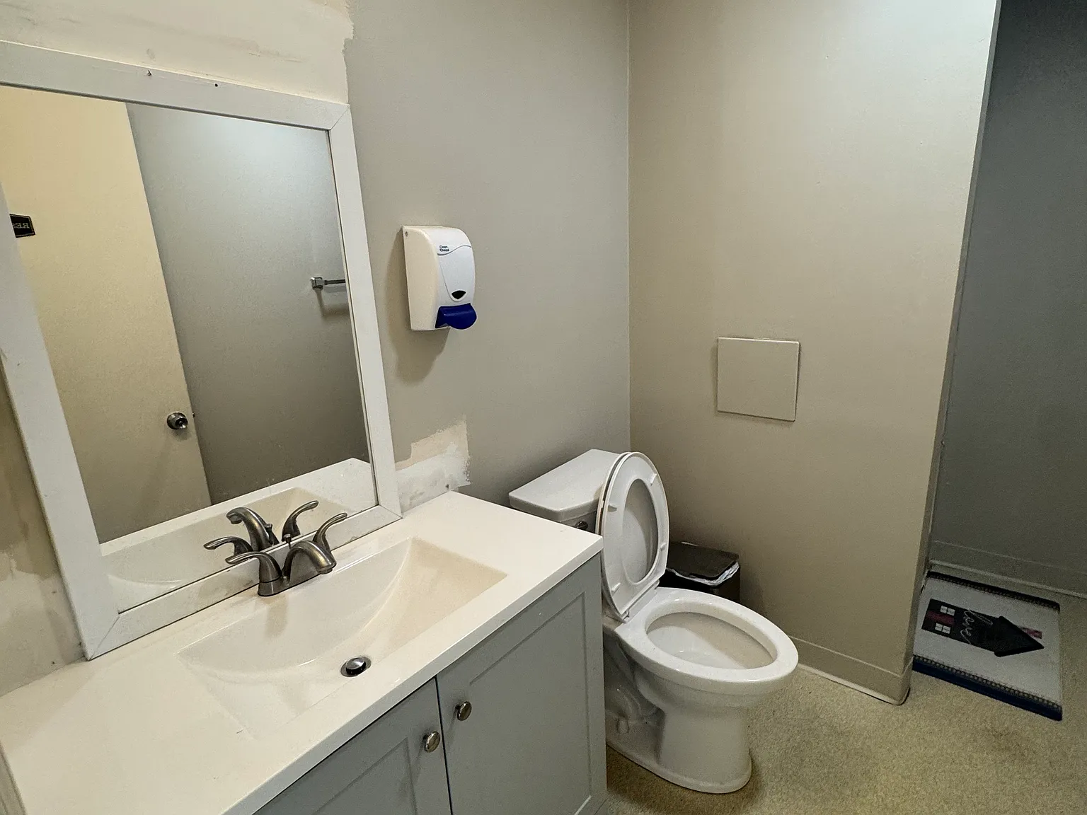 8 Clapp Ave — Photo 3