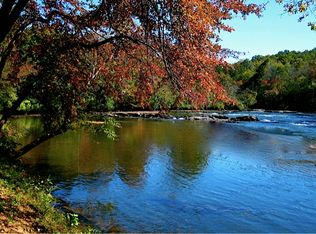 254 Hiawassee Ln, Cleveland, GA 30528