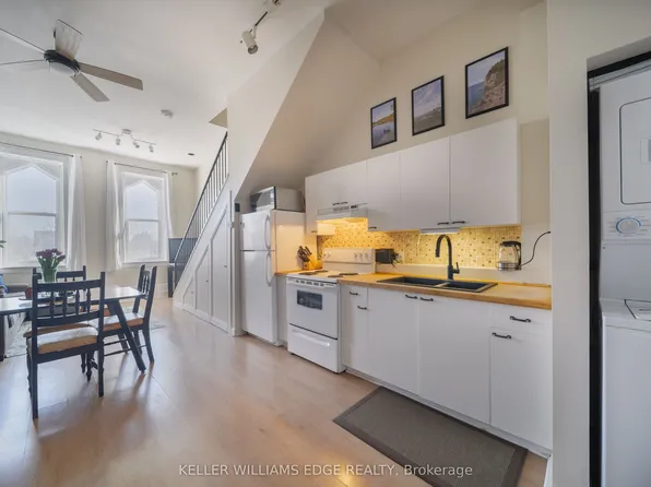 123 Broadway Ave #E, Orangeville, ON L9W 1K2