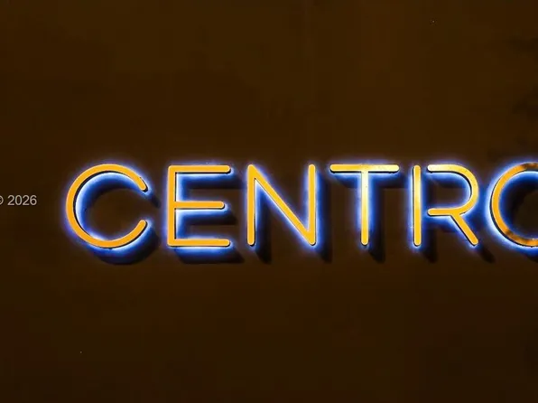 151 SE 1st St, Miami, FL