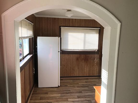 Arched doorway in Living Room
