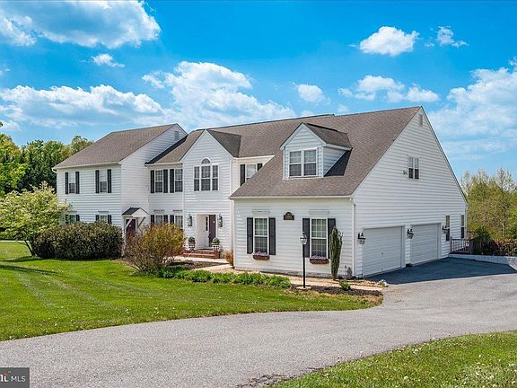 2nd image of 1280 Saint Michaels Rd