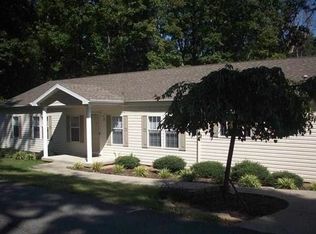 333 Peachtree Dr, Benton, KY 42025