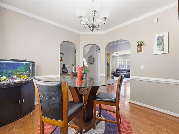 5th image of 2504 Mario Ct