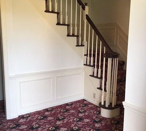 2nd image of 330 Woodland Dr