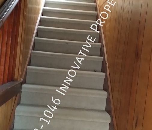 2nd image of 1710 Maplewood Ave #2