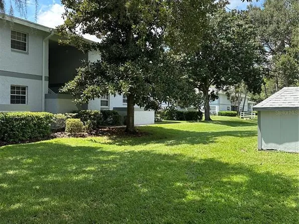 584 Fairways Ln APT F202, Ocala, FL 34472